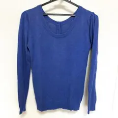 後ろボタン付き長袖ニット　青　セーター　M