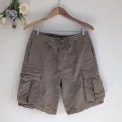 ZARA【М】カーゴパンツ　ポケット付きショートパンツ ベージュ　メンズ