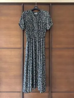 Honeys 花柄半袖ワンピース