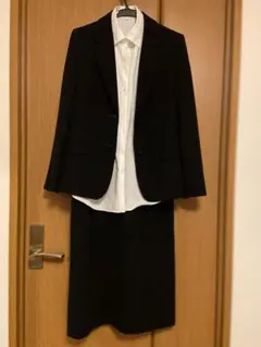 アオキのフォーマルスーツのサムネイル