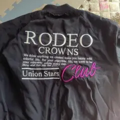 RODEO CROWNS 刺繍入り中綿ブラックブルゾン