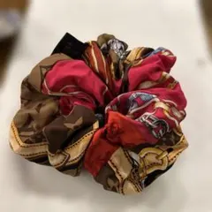 Louis Vuitton シルクシュシュ