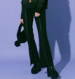 melt the lady サイドガーターベルトフレアパンツ　S melt the lady サイドガーターベルトフレアパンツ - メルカリ