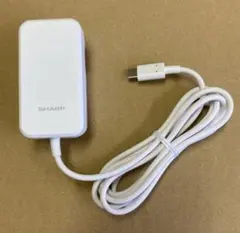 SHARP シャープ SH−AC05　充電器　ACアダプター typeＣ