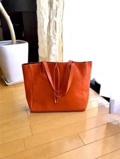 ケイトスペードレザートートバッグ　オレンジ