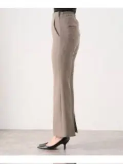 GU ジーユー レディース ベージュ フレアパンツ ゴムウエスト L