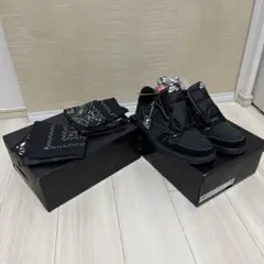 Travis Scott × Nike Air Jordan 1 Low