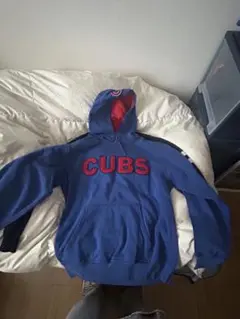CUBS フード付きパーカー 青