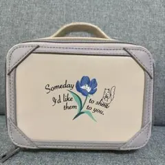 新品未使用GU 葬送のフリーレン ポーチ ホワイト