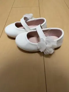 キッズ用ホワイト フラワー装飾 フォーマルシューズ