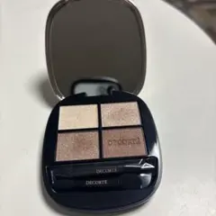 コスメデコルテ　スキンシャドウ　デザイニング　パレット　01