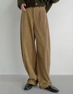 コーデュロイバレルレッグパンツ