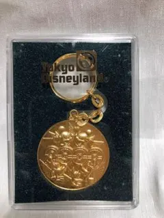 ディズニーランド 20周年 メダルキーチェーン