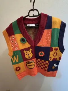 ZARA Winnie the Pooh ニットベスト Sサイズ