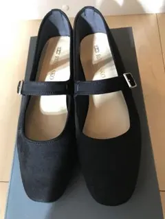 RODESKOスエード風ストラップバレエシューズ