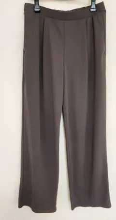 UNIQLO　ブラウン　パンツ Mサイズ