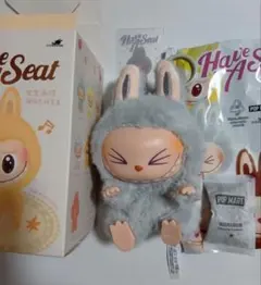 THE MONSTERS ラブブハブアシート HEHE