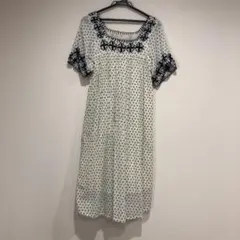 Item thumbnail for item 3586ad6f-bf3d-4ee5-842a-d5a75f6574e3