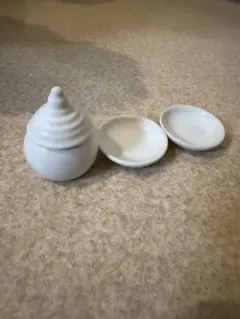 陶器 蓋付き容器と小皿2枚セット　神具