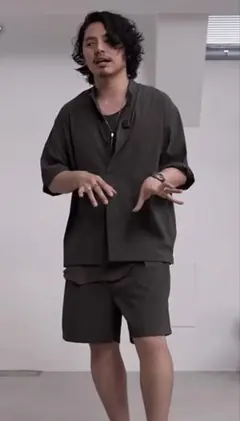 モーションエアーバンドカラーシャツ&ショートパンツ　plst pry シュウトのサムネイル