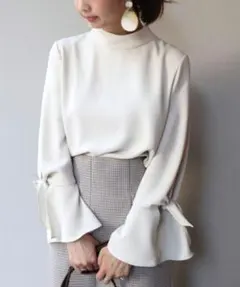 クードシャンス♡ペプラムスタイル トップス♡アンタイトル♡アナイ クードシャンス♡ペプラムスタイル トップス♡アンタイトル♡アナイ