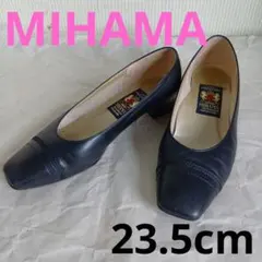 MIHAMA 横浜元町 レザーパンプス 黒　23.5cmのサムネイル
