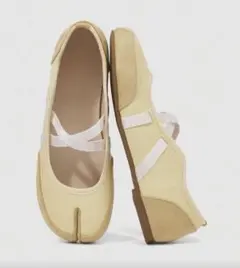 足袋風　イエロー ストラップ付き フラットシューズ　38 24センチ　新品