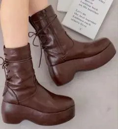 美品 Chico ショート丈ブーツ ブラウン 厚底 裏編み 茶色 Mサイズ