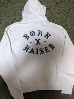 BORN X RAISED パーカー ホワイト M