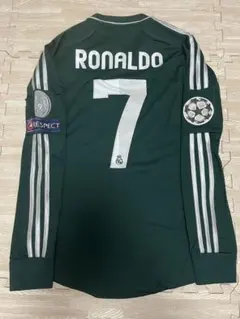 クリスティアーノ・ロナウド　ユニフォーム　　レアルマドリード　新品タグ付き　長袖 楽天市場】レアルマドリード 15/16 アウェイ（グレー） # 7