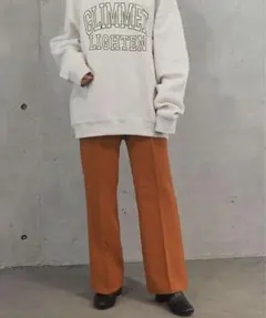 tiptop センタープレスセミフレアスラックス