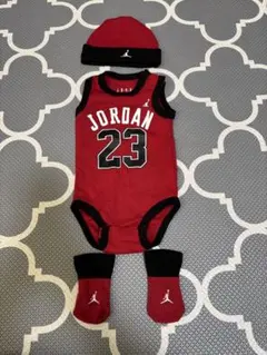 Jordan 赤ちゃん用ロンパース 0-6ヶ月 帽子・靴下付き