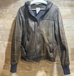 Item thumbnail for item 0d5493db-5167-416f-a0c9-2d161a0bd49b