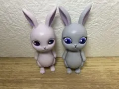 カプセルドール ウサギ 2体
