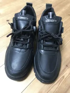 Item thumbnail for item cafa9aa8-3915-4837-9eb2-318d444a76ff