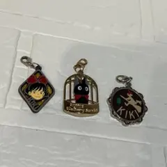 スタジオジブリ　魔女の宅急便　メタルチャーム　3個セット
