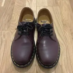 Dr.Martensバーガンディ レースアップシューズ - メルカリ