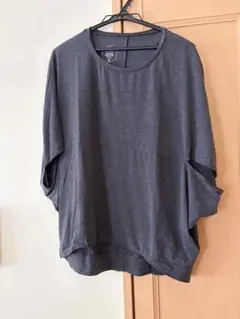 Tシャツのサムネイル