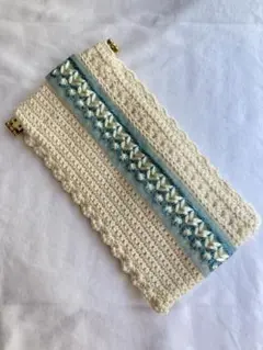 編み物 かぎ針編み ハンドメイド メガネケース ペンケース 白 水色 リボン
