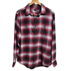 ユニクロ　オンブレ　シャドー