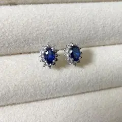 ロイヤルブルー 天然サファイア 10kピアス - メルカリ