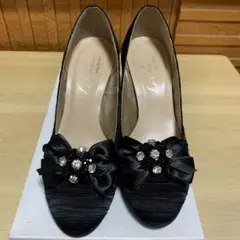 【美品】Romeo Valentino 黒ヒールパンプス　23.5cm