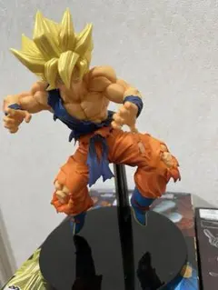 ドラゴンボール フィギュア 4点セットです/