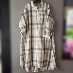 新品　GORGE デカチェック柄　バックレースアップ　ロングシャツワンピースのサムネイル