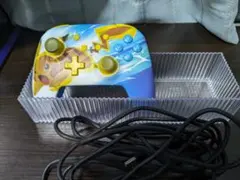 海外Switchコントローラー　ピカチュウ