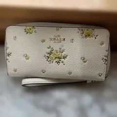 COACH 長財布 花柄 ホワイト ストラップ付のサムネイル