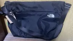THE NORTHFACE ショルダーバッグのサムネイル