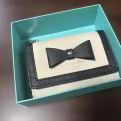 kate spade リボン付きパスケース