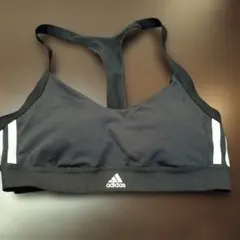 全新 Adidas 黑色運動內衣 OT 尺寸