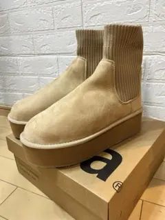 新品【Javaコラボ】厚底 ムートンブーツ